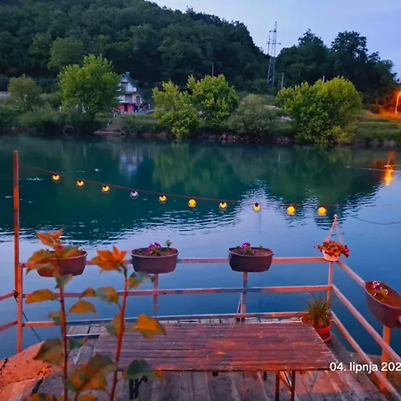 Uma * Bihac